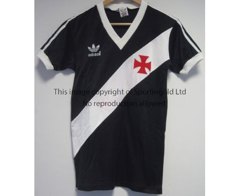 VASCO DA GAMA     Match worn Vasco Da Gama shirt exchanged with Tony Galvin after the game between Spurs and Vasco, 5/6/85 in