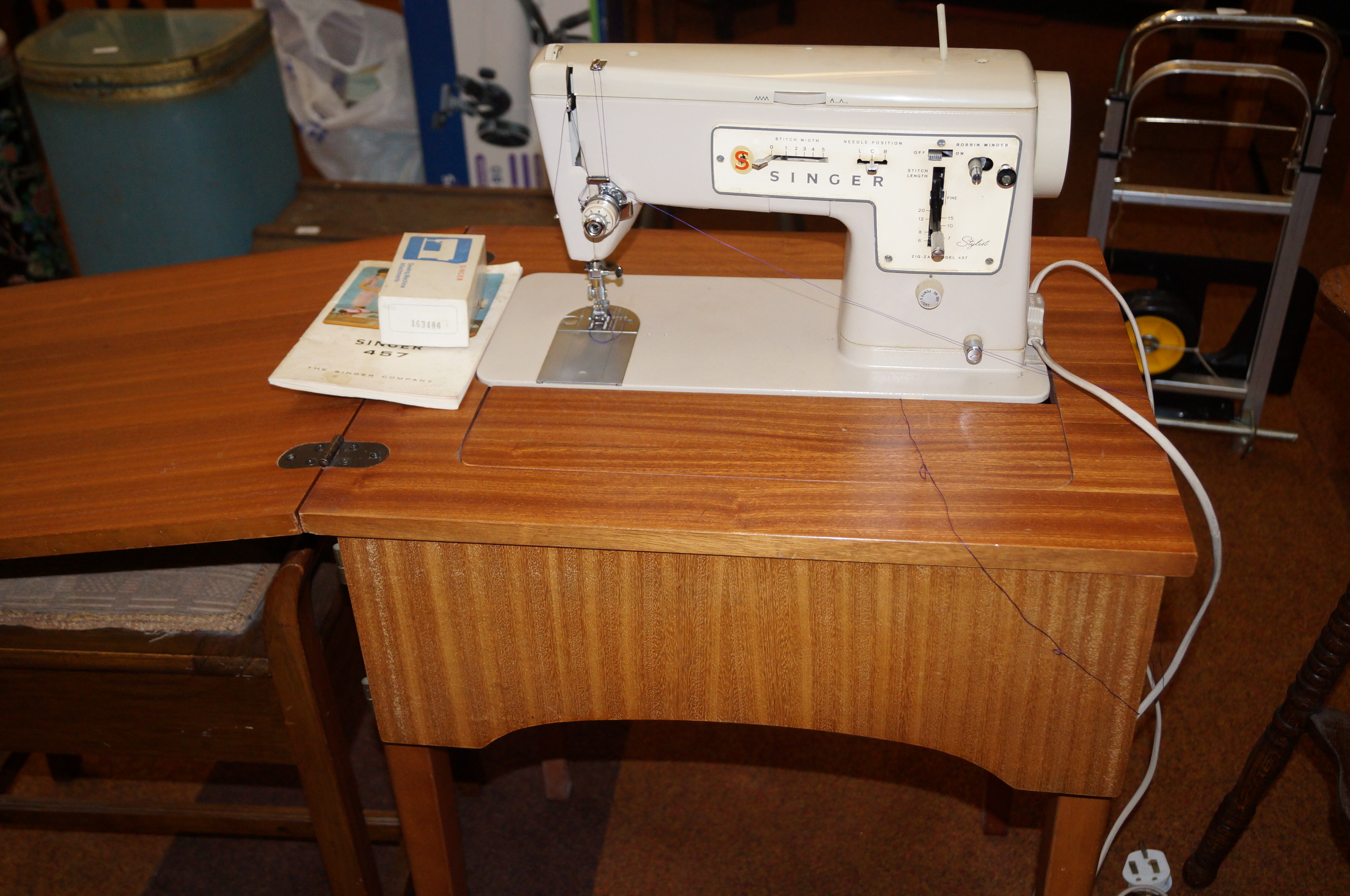 Singer 457 sewing machine