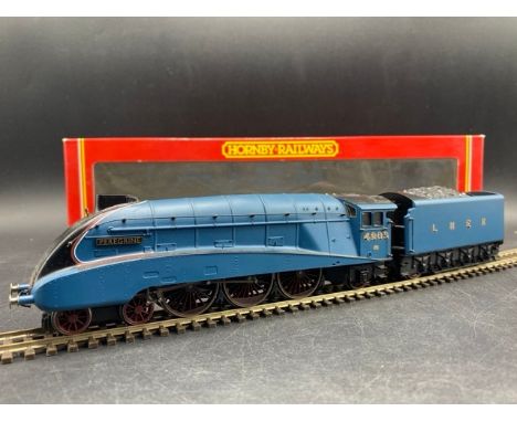 Hornby R2127 Class A4 4-6-2 4903 "Peregrine" in LNER Blue - Limited to 500 - Tested Runner(600g)Needs oilingMissing inner sle