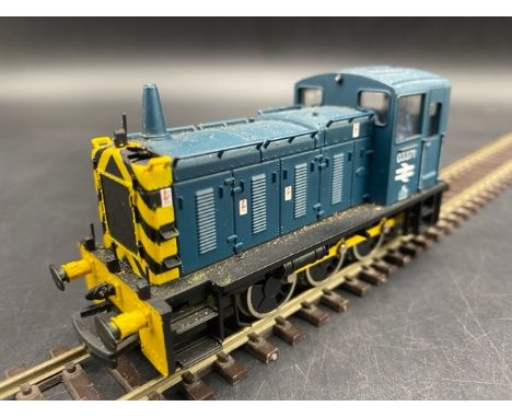 Bachmann Branchline 31-352 Class 03 Shunter 03371 in BR Blue 0-6-0 - Tested Runner(200g). Condition Report: - Locomotive - Ve