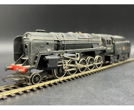 Hornby R550 Class 9F 2-10-0 92166 in BR black with early emblem - Tested Runner(400g)Poor runnerDust/dirtSupplied in generic 