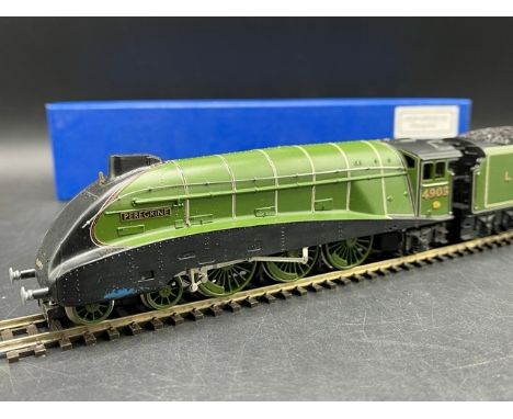 Re-modelled Hornby Class A4 4-6-2 4903 Peregrine in LNER Green - Tested Runner(500g)Noisy runner on testAppears to have been 