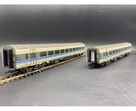 Bachmann Branchline Class 158 2-Car Super Sprinter DMU in Regional Railways livery Nos. 57791, 52791 - Tested Runner with bi-