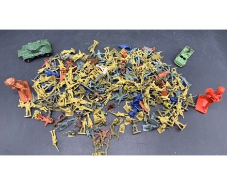 150+ Plastic Military Figures (150g).Unmarked plastic military figures 10mm x 25mm.1 Kellogs toy, 1 Crescent Toy Co Figures.L