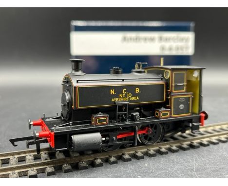 Hattons Originals H4-AB16-001 Andrew Barclay 0-4-0ST in NCB lined black - Tested Runner (300g) Appears 'As New' and removed f