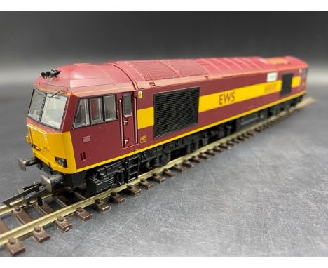 Hornby R2780XS Class 60 60048 in EWS livery - DCC with ESU sound - Tested Runner with sound and lights(700g)DCC decoder set t