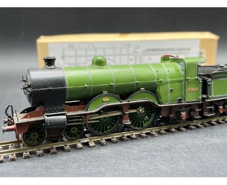Kit-built OO gauge Ivatt's Atlantic 4-4-2 LNR 290 locomotive in Apple Green livery, Tested Runner (500g)Metal constructionFin