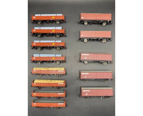 13 Bachmann Rolling stock including Railfreight Open and Closed vans(1300g)Bachmann VBA 200289 (2), Railfreight VAA 200119 (3