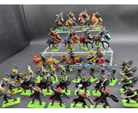 Britains Deetail 1971 Knights & Turks. (1200g). (32).Plastic Figures with metal bases. Some missing weapons.. Condition Repor