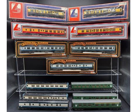 13 Mainline & Lima Boxed and unboxed Rolling Stock (2500g)Lima L305343A Mk1 BG full brake in BR blue & grey - M80855 Lima L30