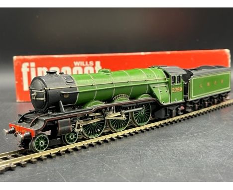 Kit-built OO gauge LNER Class A3 4-6-2 2750 Papyrus in Green livery locomotive, Tested Runner (700g)Maker - UnknownMetal cons