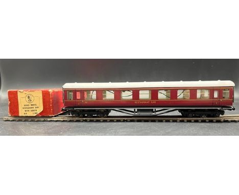 Trix Twin Railway boxed Maroon livery Restaurant Car with lights (not tested)(200g)First class #23. Condition Report: - Coach