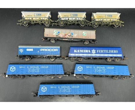 9 OO gauge Rolling stock - Ready to Roll(900g)Three Hornby CDA China Clay Hopper 'ECC International' in Silver & Blue - Weath