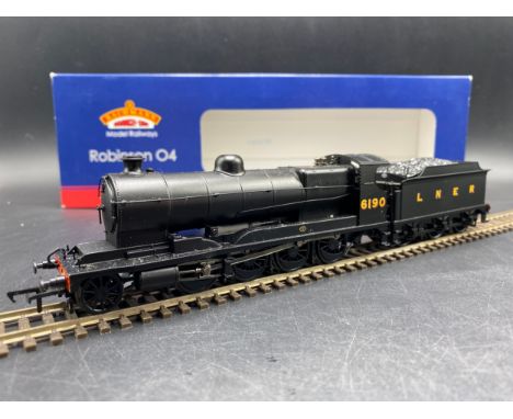 Bachmann Branchline 31-003 Class O4 Robinson 2-8-0 6190 in LNER black - Tested Runner(600g). Condition Report: - Locomotive -