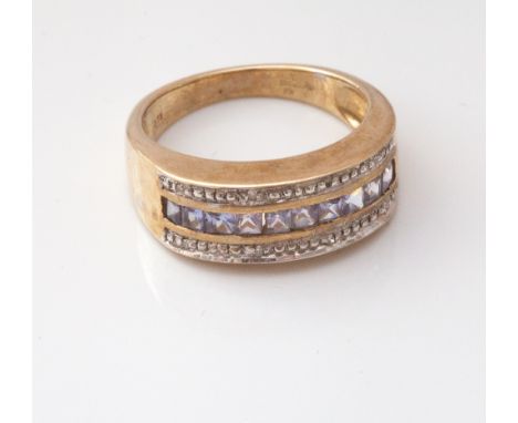 9ct yellow gold tanzanite and diamond half hoop ring, size L