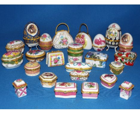 Assorted Limoges style trinket boxes (24) Condition report Report by GH

None of the boxes have Limoges on the bottom.  They 