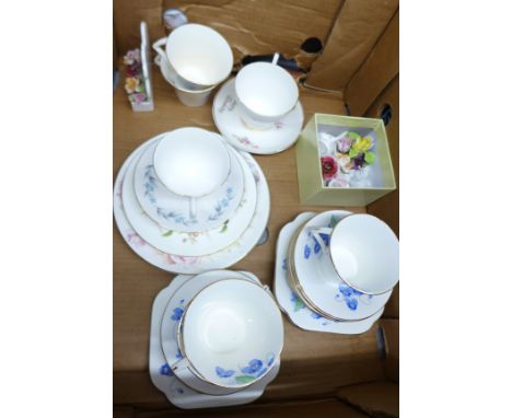 A collection of china including a six setting china tea service **PLEASE NOTE THIS LOT IS NOT ELIGIBLE FOR POSTING AND PACKIN