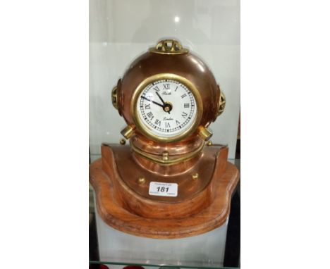 DIVERS HELMET CLOCK