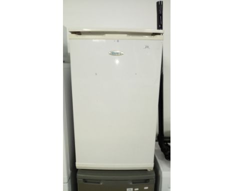 COOL ZONE UNDER BENCH FRIDGE