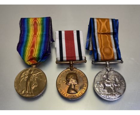 British War and Victory medal pair. (40948 PTE. AF PORTERFIELD R SCOTS). Together with a Special Constabulary Long Service me