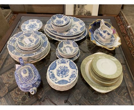 A mixed lot of china including Spode teapot (12cm h), Ridgeway Windsor pattern plates including dinner and side plates etc (a