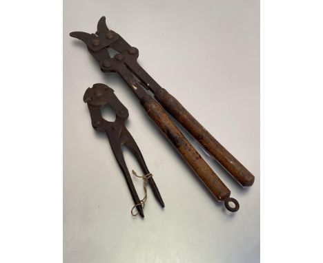 WWI wire cutters, one pair marked Wolseley 1916, the other indistinctly marked but arrow mark visible