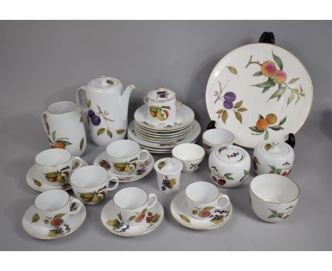 A Collection of Various Royal Worcester Evesham China to Comprise Cups, Saucers, Teapot, Lidded Sugar Pots, Jug, Plates etc 