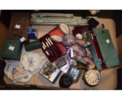 Collectables - a hand grenade money box; traditional Chinese writing sets, boxed; a carved Chinese box; cufflinks and tie stu