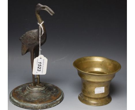 An 18th century Chinese bronze crane; a bronze mortar (2)