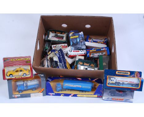 DIECAST: A collection of assorted boxed diecast to include Corgi, Eddie Stobart, Dinky and others etc.