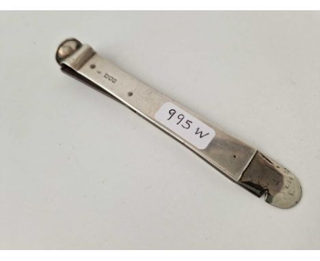 Large silver mounted cigar cutter . 6in long. London 1906