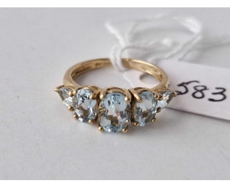 A blue topaz ring 9ct size K 2.4 gms