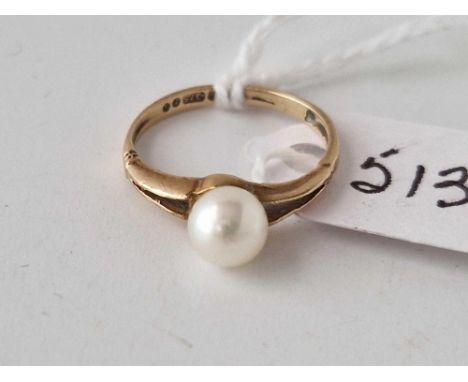 A pearl ring 9ct size F 1.3 gms