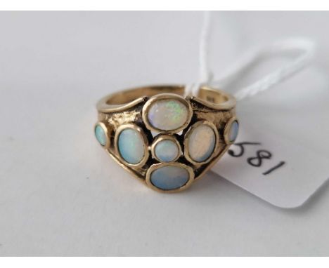 A opal set dress ring 9ct size N 4 gms