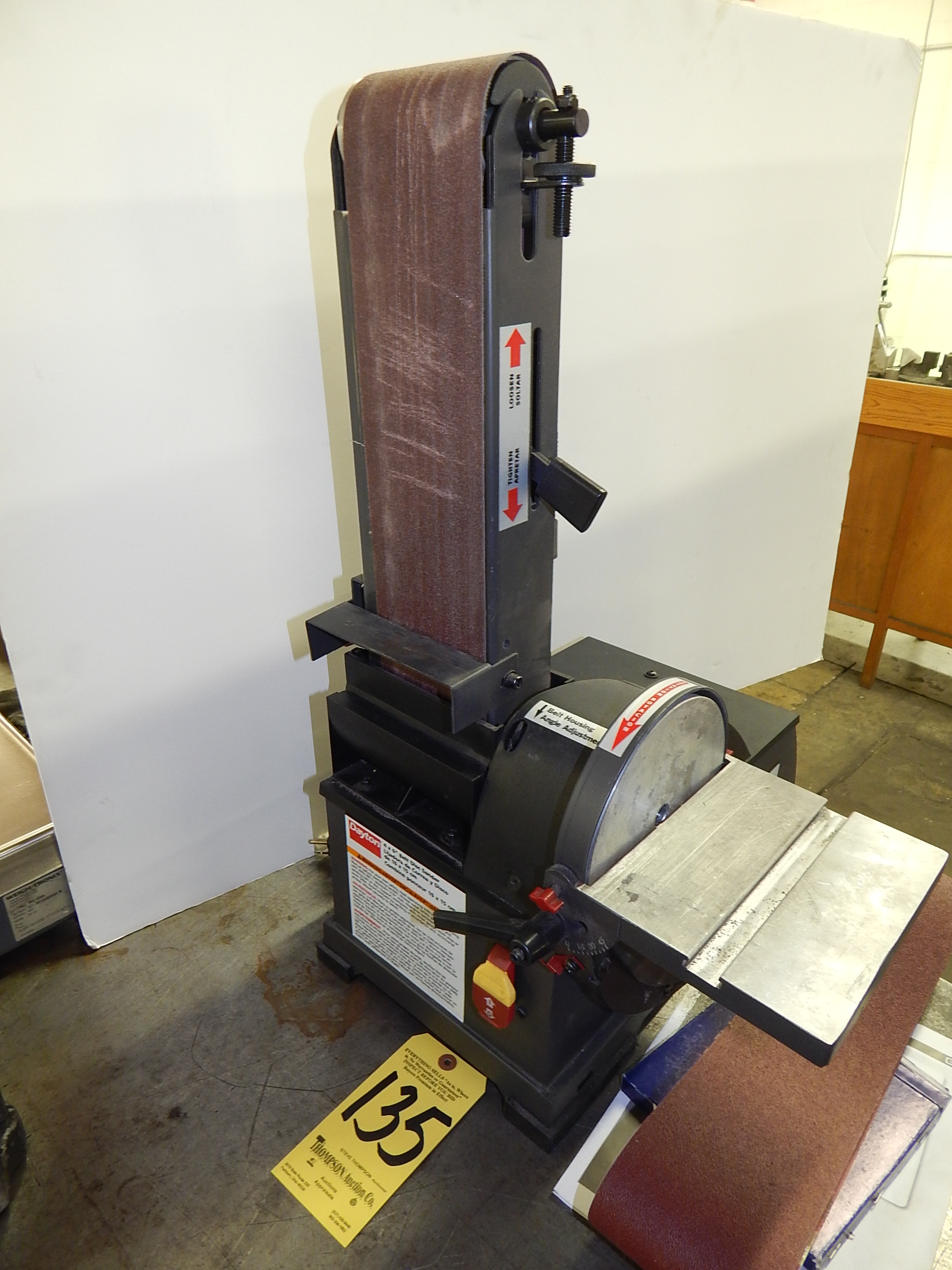 Dayton 4 Inch Belt/6 Inch Disc Sander