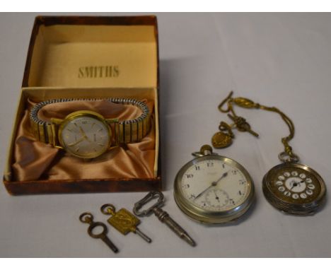 Limit pocket watch, small fob watch on chain, Record wristwatch and 3 pocket watch winding keys