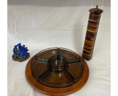 A miscellaneous lot to include a Lapis Lazuli carved&nbsp;oriental&nbsp; figure on wooden base, a good quality German wooden 