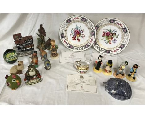 A collection of ceramic items to include 4x Royal Worcester birds Bullfinch, Blue Tit, Hedge Sparrow and robin, 2x limited ed