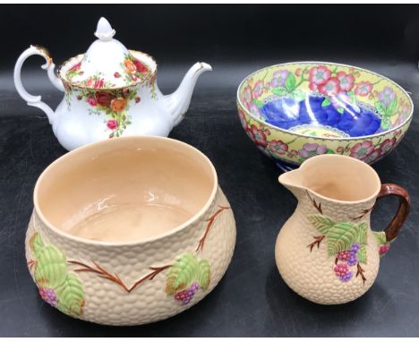 Selection of four ceramic pieces to include two pieces of Wade china bramble pattern, a bowl 17cm diameter and jug 13cm h, al