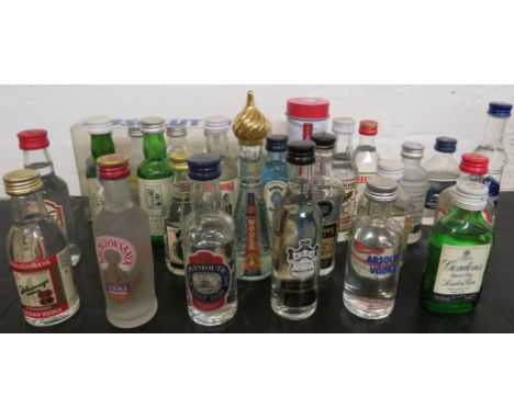 Gin and Vodka miniatures - Absolut (40%), Absolut clear pack of five minatures Vodka, Citron Kurant and Peppar 40%, Asda Dist