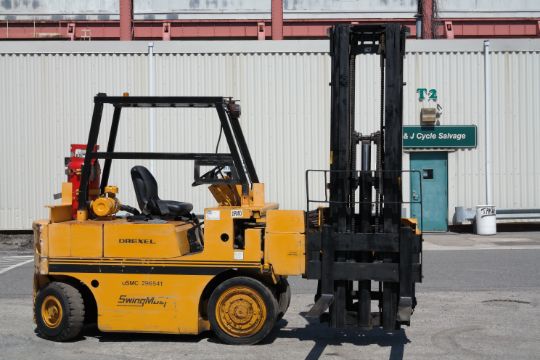 Drexel 4 000 Lbs Forklift Narrow Aisle Swing Mast