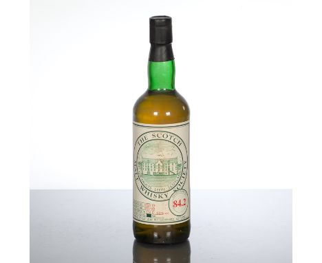 GLENDULLAN SMWS 84.2
Cask strength single Speyside malt whisky, distilled in March 1981 and bottled in May 1992 for the Scotc
