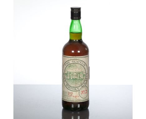CRAGGANMORE SMWS 37.2
Cask strength single Speyside malt whisky, distilled in March 1972 and bottled in April 1990 for the Sc