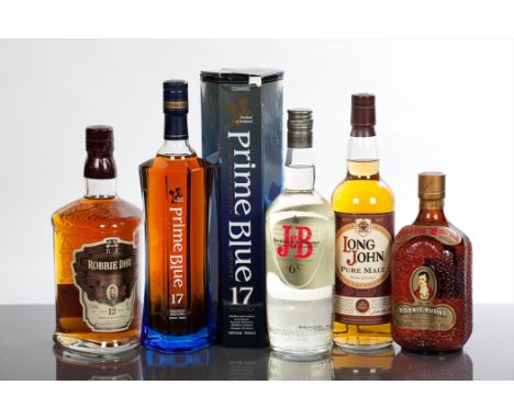 LONG JOHN  
Pure Malt Scotch Whisky. For French market 70cl, 40% volume.
J & B -6°c
Blended Scotch Whisky. 70cl, 40% volume.
