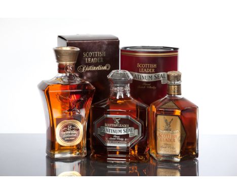 SCOTTISH LEADER DISTINCTION 25 YEAR OLD
Blended Scotch whisky. For Taiwanese market. 75cl, 40% volume. In carton.
SCOTTISH LE