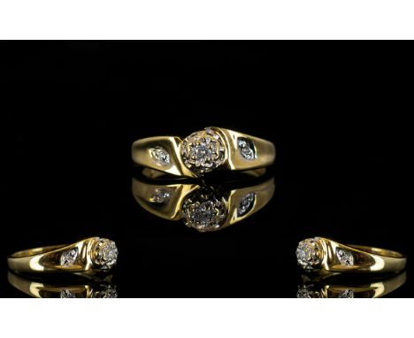 9ct Gold Diamond Single Stone Ring Set with a round modern brilliant cut diamond,diamond set shoulders, fully hallmarked, rin