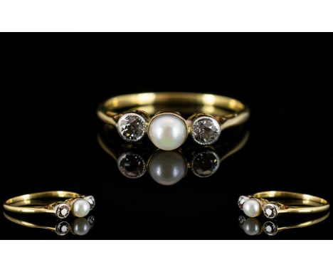 Antique Period 18ct Gold Diamond and Pearl Set Ring, The Central Pearl Flanked by Two Cushion Cut Diamonds of Good Colour / C