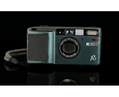 A RICOH  R1 35MM Compact Point And Shoot Film Camera 24mm Macro Panorama. Olive Green Metallic Version. 