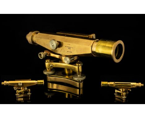 Lacquered Brass Surveyors Level Marked to side - 46902, Stanley, London, Made In England. Length 13 1/2 inches.