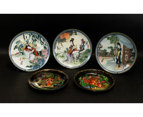 Collection of Boxed Oriental Plates by Master Artisan Zhao Huimin, depicting the graceful and colourful style of classical Ch